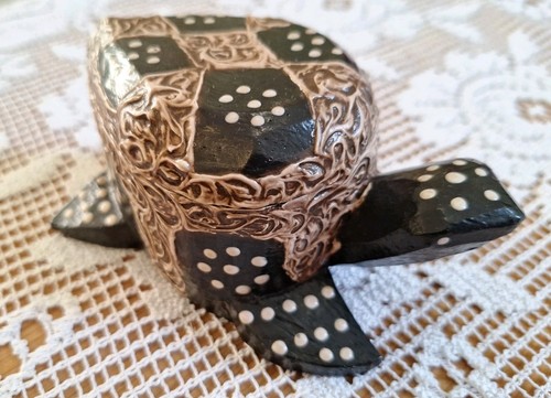 Wooden tortoise trinket - trinket, box