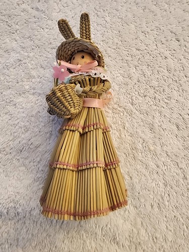 Vintage avon straw bunny - avon,
