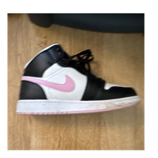 Nike Air Jordan 1 Black White