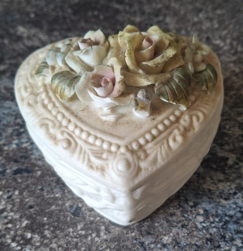 Heart shaped floral - heart-shaped, ceramic