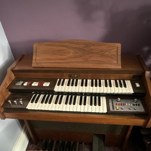 Farfisa electric organ - electric,