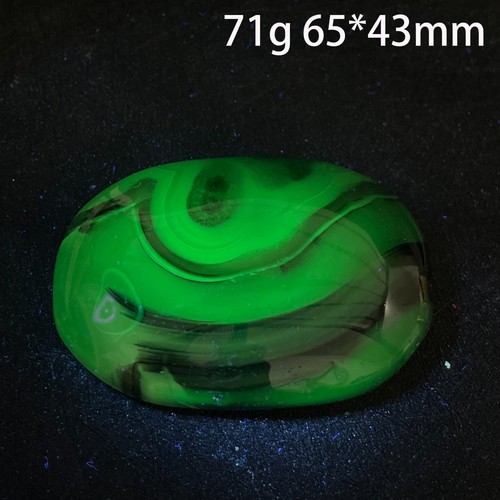 Natural fluorescence effect