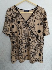 Saloos Collection L/XL Caramel & Black Top