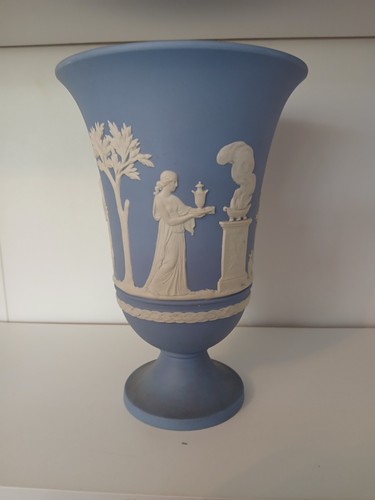 Wedgwood blue jasperware - wedgwood,