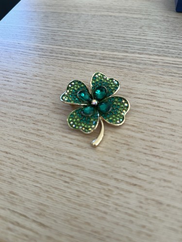 Four leaf clover - clover, badge