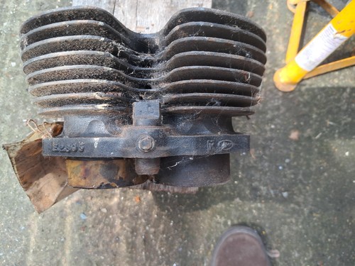 Triumph 650 t110 cylinder - t110,