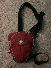 Crumpler Jimmy Bo 400 Padded Camera Shoulder Bag red  Triangular Shape