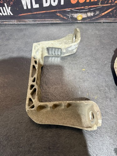 Volvo c70 engine - c70, mount