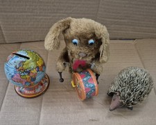 Vintage toys  , wind up dog drummer   & Globe Bank Tin Toy Coin Bank