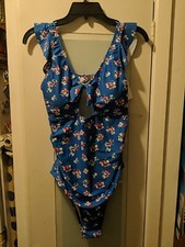 Beachsissi One-Piece Floral