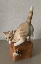 GINGER KITTEN ON A BOX WITH A MOUSE PEERING OUT ONE EDGE SHERRATT & SIMPSON