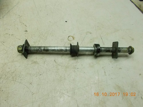 Rear wheel pin for suzuki - rear,