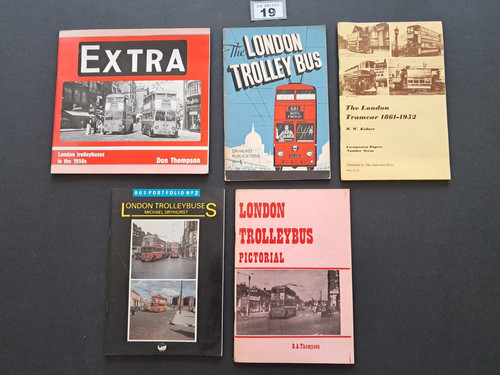 London trolleybus plus tramcar - london,