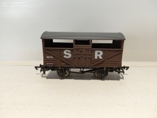 Dapol OO Gauge SR Cattle Wagon