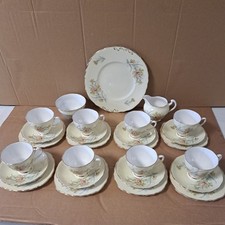 VINTAGE - COLCLOUGH BONE CHINA