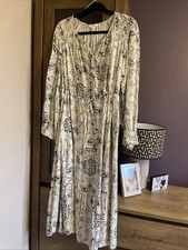 M&S Per Una Dress Size 16 Floral Print Long Sleeves, Reg Length