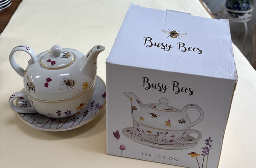 Lesser and pavey busy bees - lesser,