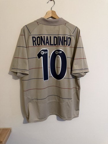 Barcelona away shirt - 03/05,