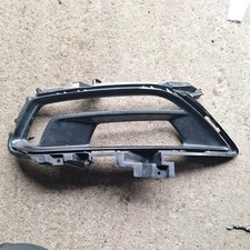 Mondeo Mk5 Fog Light Surround
