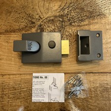 Yale p89 night latch 60mm - yale,