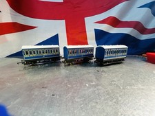 HORNBY 4 WHEELED COACH  COACH