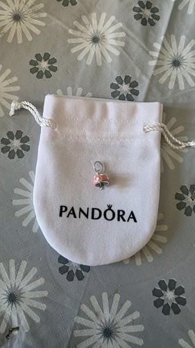 Pandora glow the dark - pandora, in