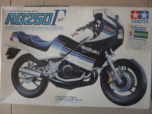 Model motorcycle tamiya - model, 1/12