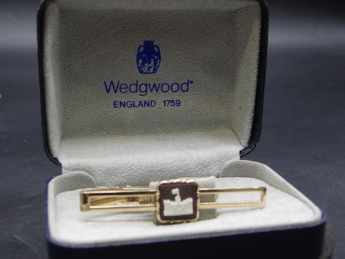 Vintage wedgewood gold - gold, tone