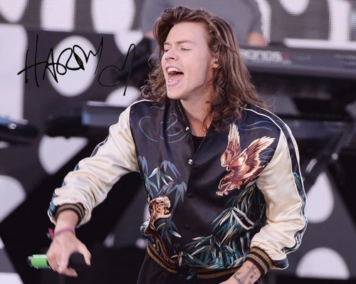 Harry styles signed 6 - styles, 6"