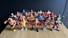 20 x Hasbro WWF Wrestling Figures - Including Sid Justice, Bret Hart, Mr Perfect