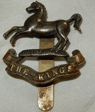 FINE ORIGINAL KINGS LIVERPOOL REGIMENT BRITISH MILITARY CAP BADGE SLIDER BM