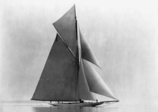 386482 Yacht Reliance at Full