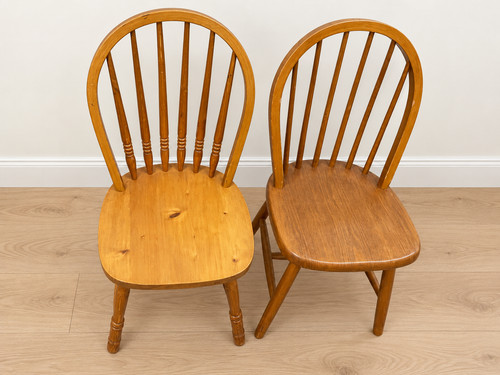 Pair wooden windsor - windsor, style