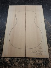 Sitka Spruce Baritone Ukulele