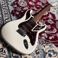 Burns LONDON Cobra DX White