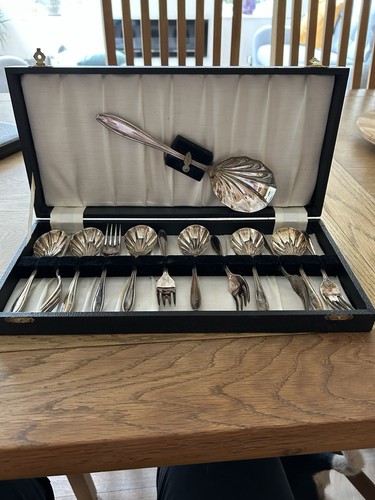 Vintage cased set silver - vintage,