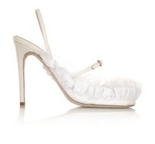 Acne NEW Size 37 6.5 Cream