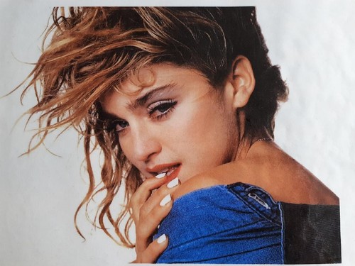 Madonna cuttings magazine - madonna,