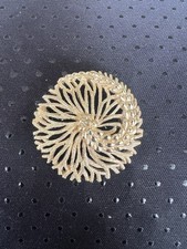 Vintage Trifari Crown Wheat sheaf Brooch -Gold Tone