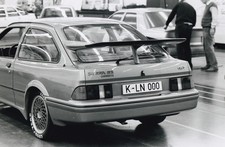 FORD SIERRA RS COSWORTH, REAR
