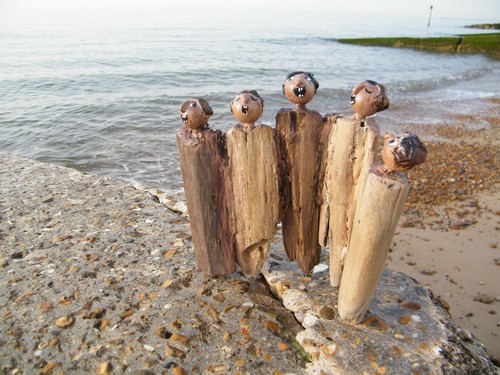 Driftwood choir felixstowe - driftwood,