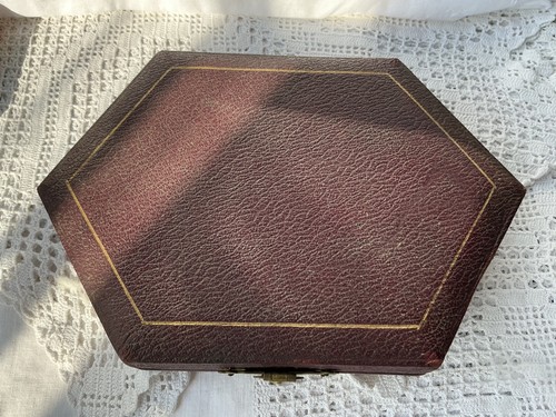 Antique victorian leather - antique,
