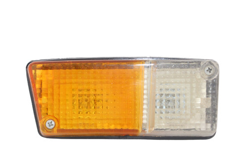 Front right turn signal - right,