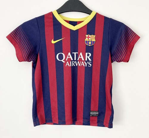 Barcelona football soccer home - football,