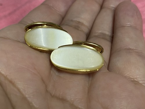 Beautiful vintage antique - beautiful, gold