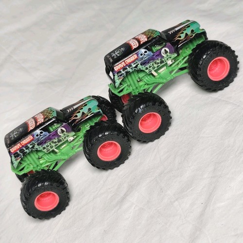 Monster jam hot wheels - wheels, grave