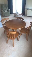 FARMHOUSE STYLE SOLID WOOD PINE ROUND DINING TABLE + 4 STURDY CHAIRS *DELIVERY*