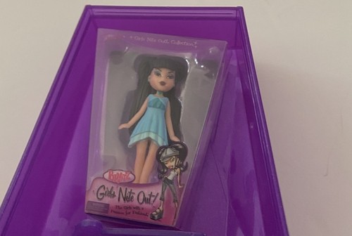 Bratz mini verse series - series, 2