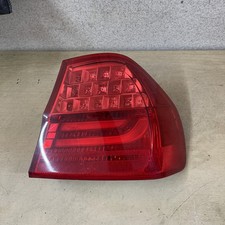 BMW 3 SERIES E90 2011 LED