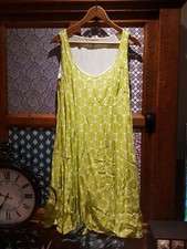 dress size 14.petite